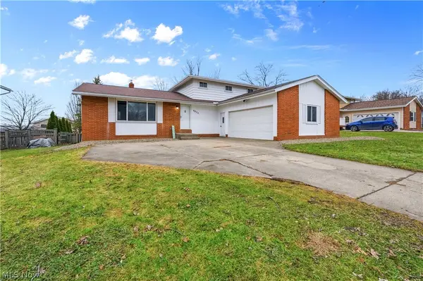 4633 Hickory Ridge Avenue, Brunswick, OH 44212