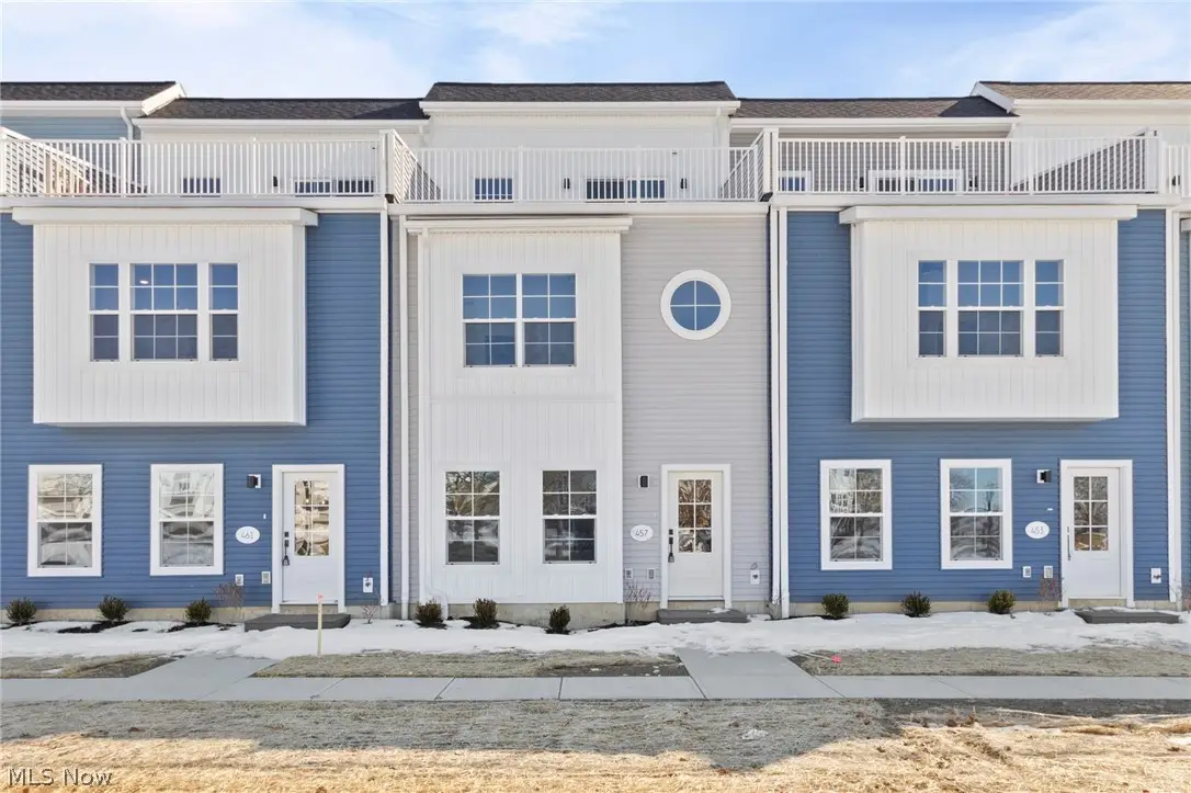 457 Harbor Lane, Lorain, OH 44052 - #1