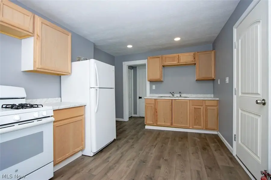 442-442 1/2 Main Street, Wadsworth, OH 44281 - #3