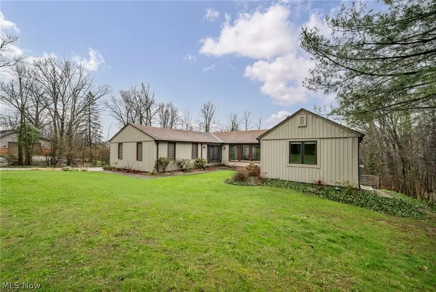 160 River Road, Hinckley, OH 44233 - #3