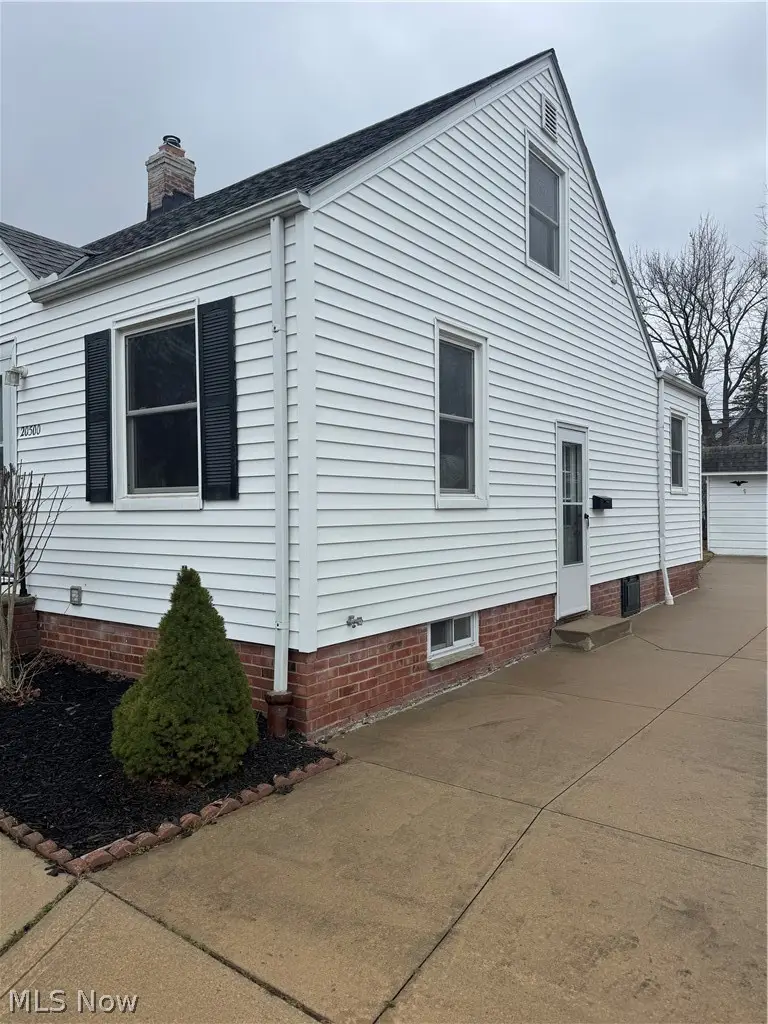 20500 Morris Avenue, Euclid, OH 44123 - #3