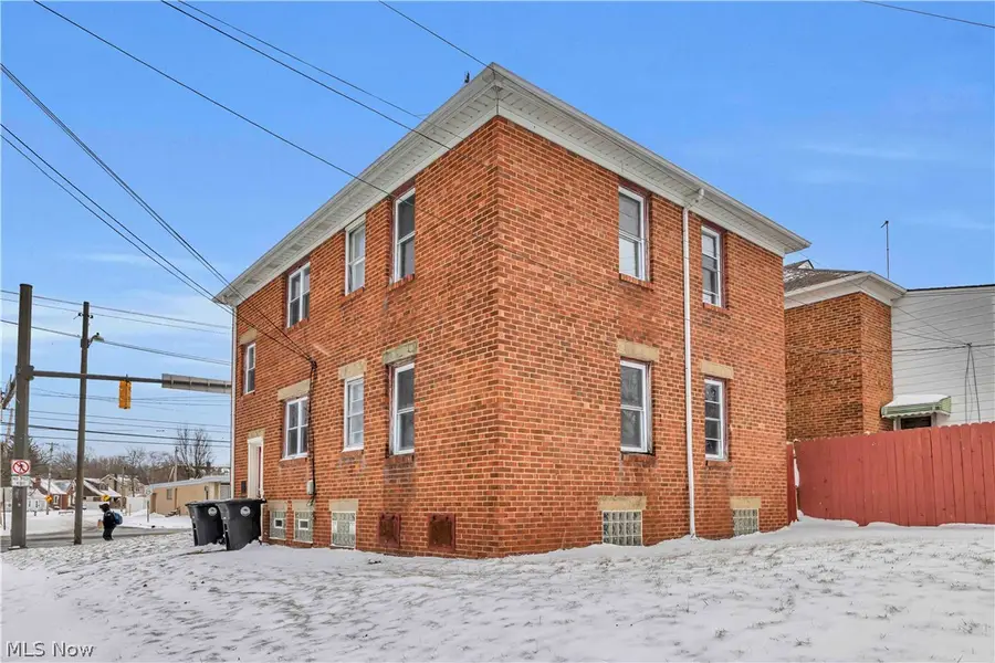 3662 W 117th Street, Cleveland, OH 44111 - #3