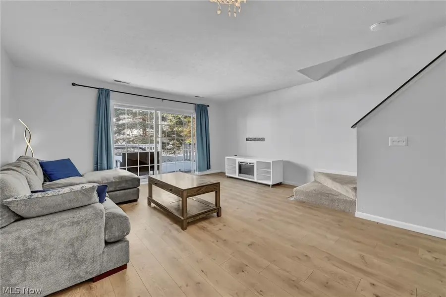 15496 Shaleside Court, Middleburg Heights, OH 44130 - #3