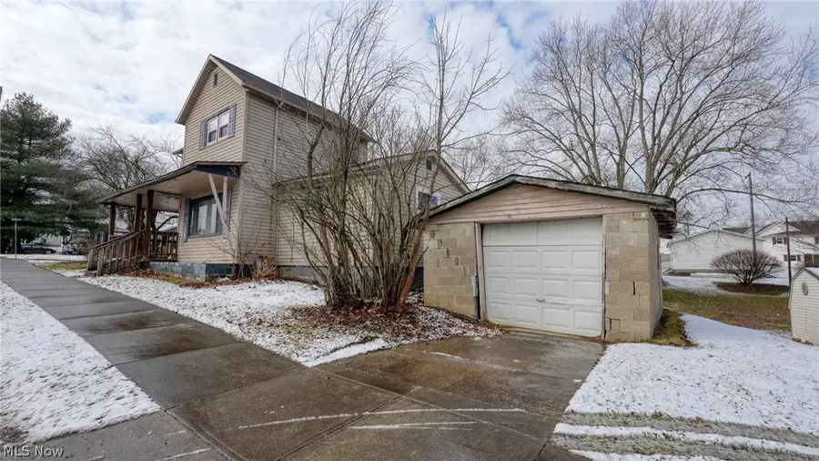237 S 5th Street, Byesville, OH 43723 - #2