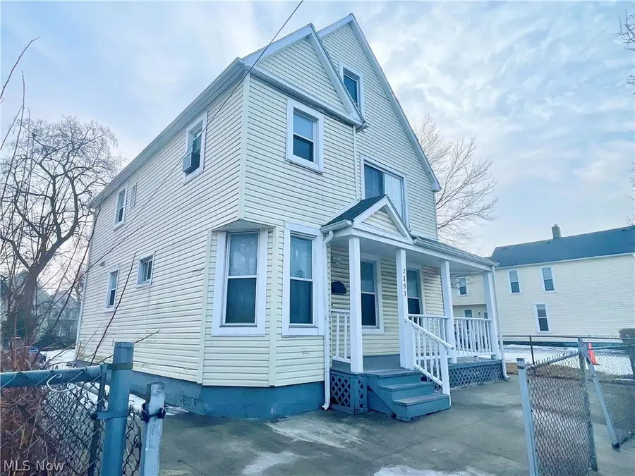 2193 E 35th Street, Cleveland, OH 44115 - #3