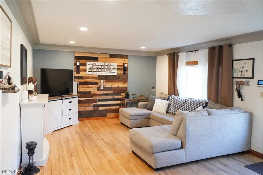 4400 Dunton Road, Lorain, OH 44055 - #3