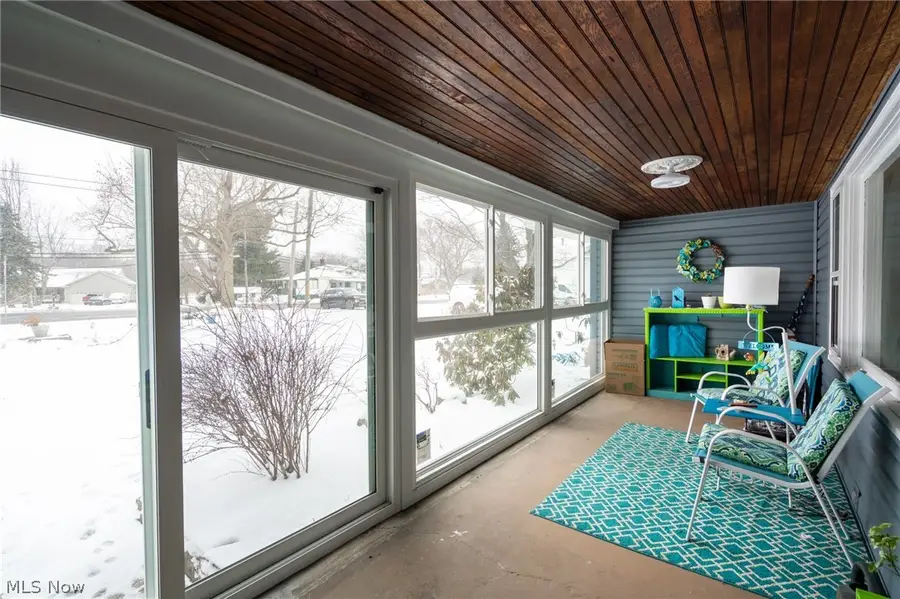 6445 Lake Avenue, Elyria, OH 44035 - #2