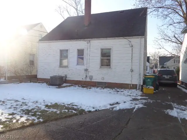 14413 Krems Avenue, Maple Heights, OH 44137 - #2