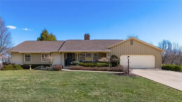 3750 Greenbriar Drive, Zanesville, OH 43701