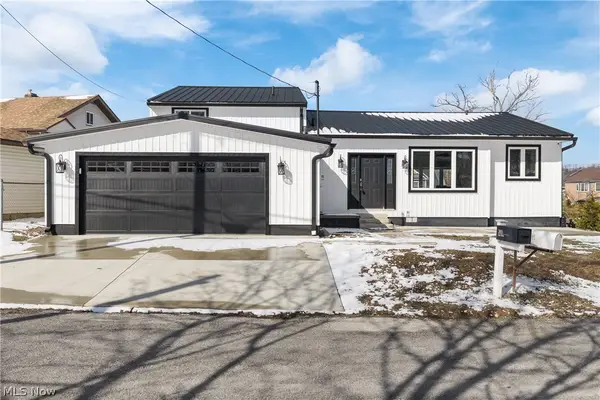 253 Aqua Boulevard, Coventry, OH 44319