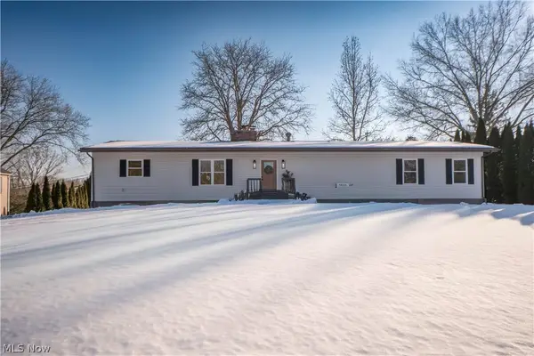590 Eleanora Drive, Cuyahoga Falls, OH 44223