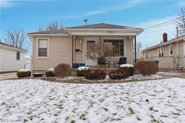 612 Maplewood Avenue, Struthers, OH 44471