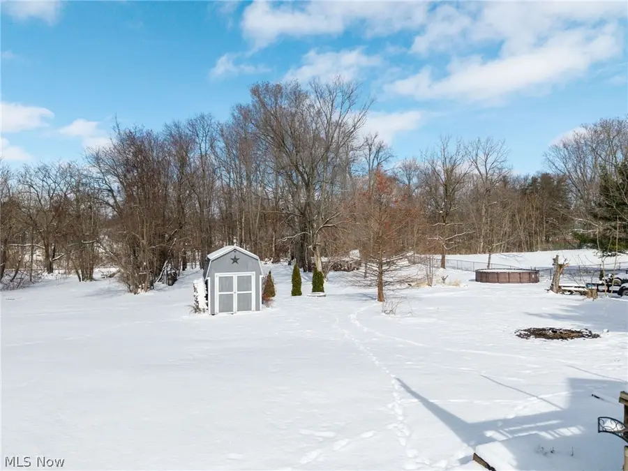 242 E Walnut Street, Wadsworth, OH 44281 - #3