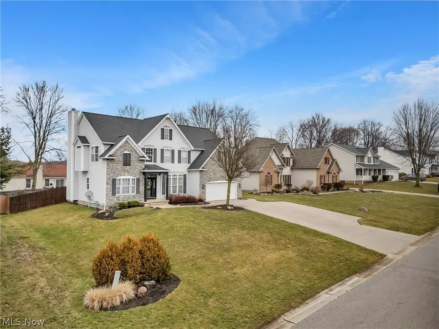 2921 Oakcrest Drive, Norton, OH 44203 - #2