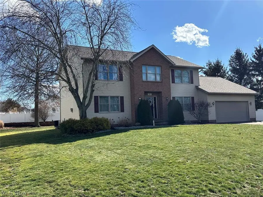 907 Park Village Drive, Louisville, OH 44641 - #3