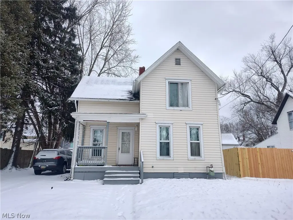 681 Madison Street, Conneaut, OH 44030 - #1