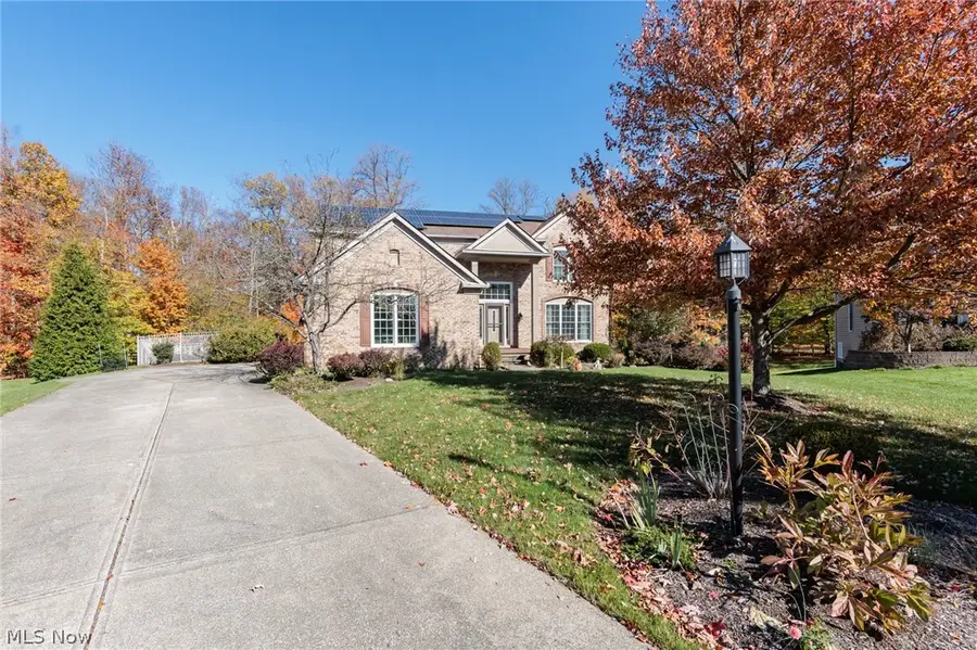 19475 Cavendish Court, North Royalton, OH 44133 - #2