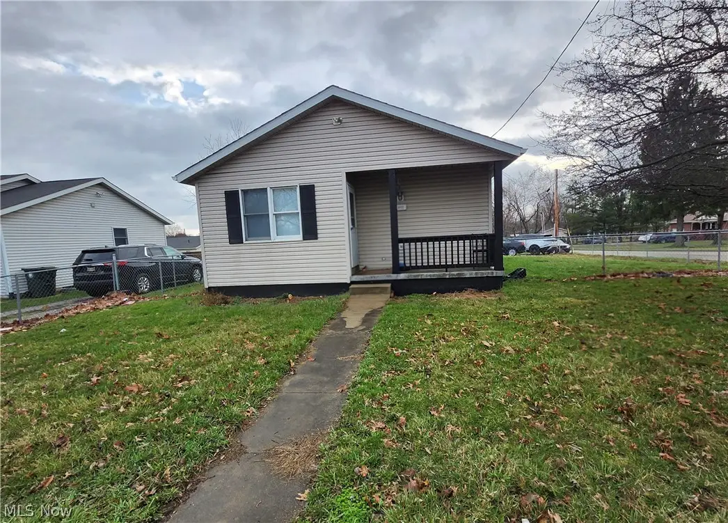 3002 Harmont Ne Avenue, Canton, OH 44705 - #1