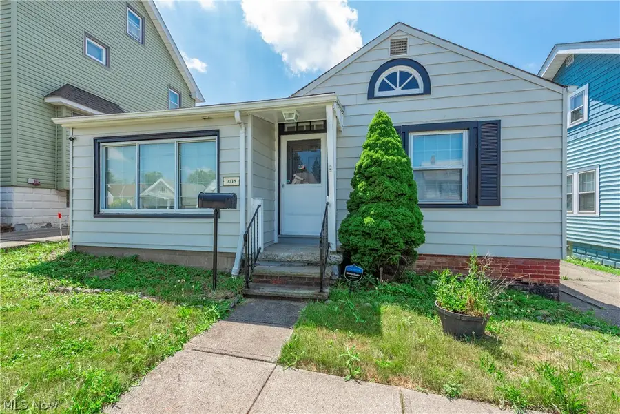 9518 Plymouth Avenue, Garfield Heights, OH 44125 - #2