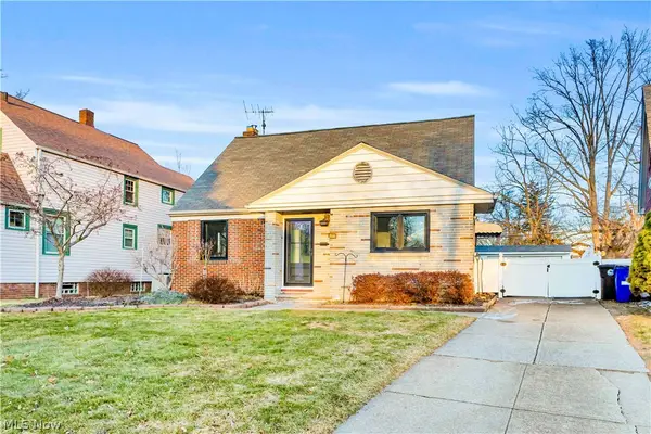 3337 W 162nd Street, Cleveland, OH 44111