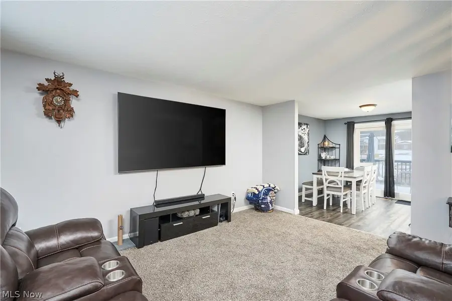 6300 S Cleveland Massillon Road, Clinton, OH 44216 - #2