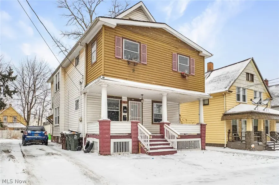 3978 E 55th Street, Newburgh Heights, OH 44105 - #2