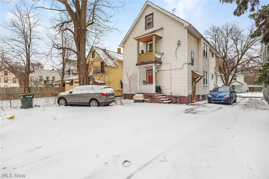 3978 E 55th Street, Newburgh Heights, OH 44105 - #3