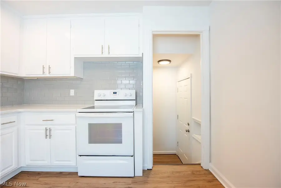 20600 Watson Road, Maple Heights, OH 44137 - #2