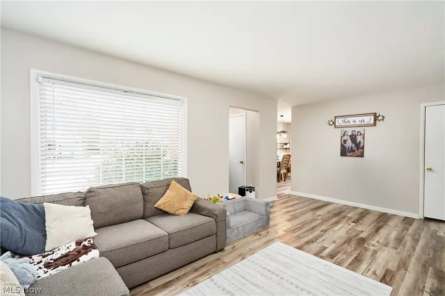 601 Cora Avenue, Akron, OH 44312 - #3