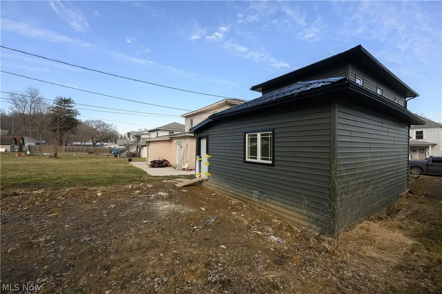 530 E High Street, Uhrichsville, OH 44683 - #3