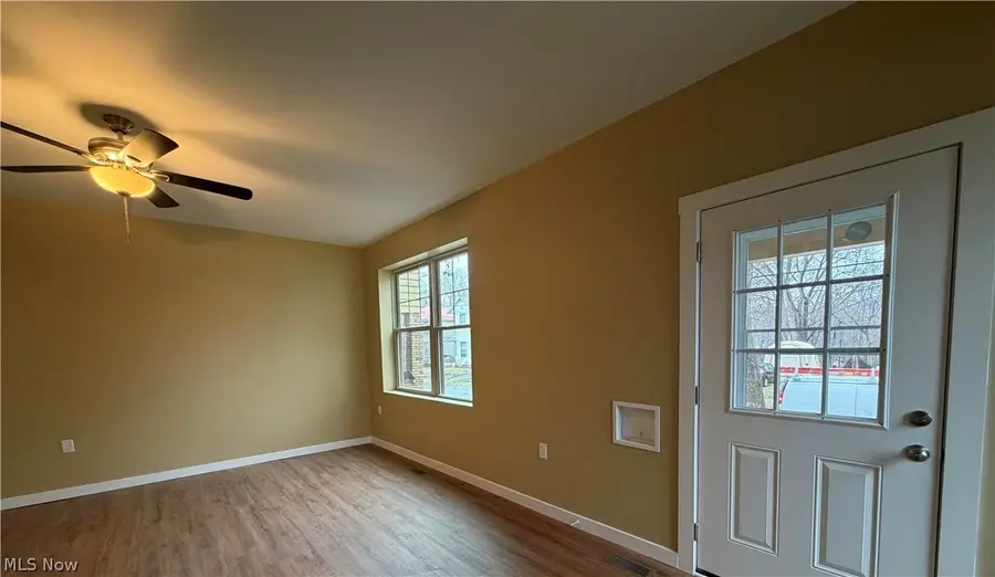 1245 Jewett Drive, Zanesville, OH 43701 - #3