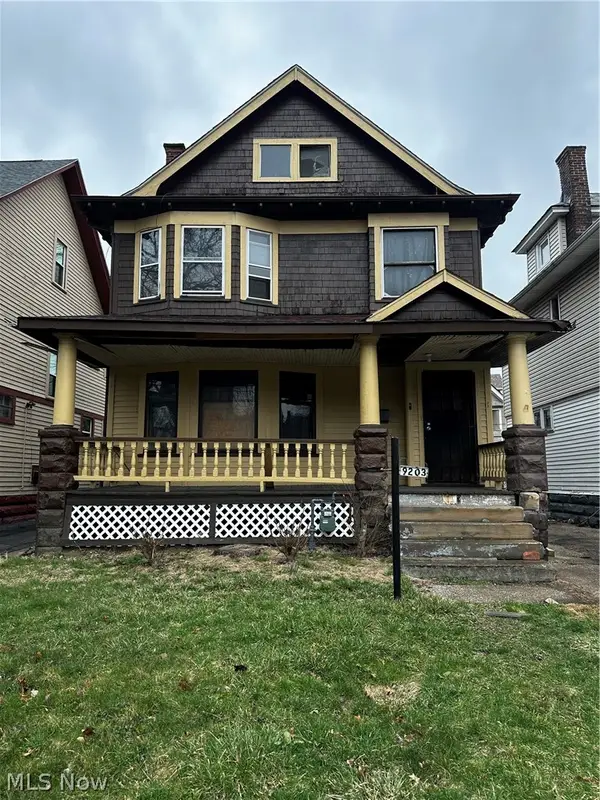 9203 Columbia Avenue, Cleveland, OH 44108