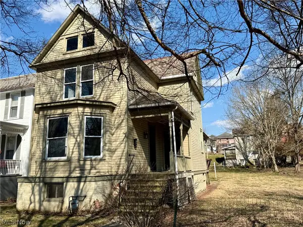 720 Front St, Marietta, OH 45750