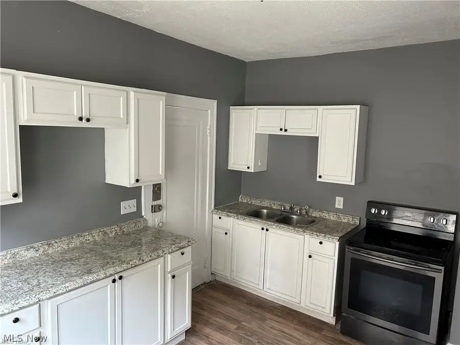 3398 E 143rd Street, Cleveland, OH 44120 - #3