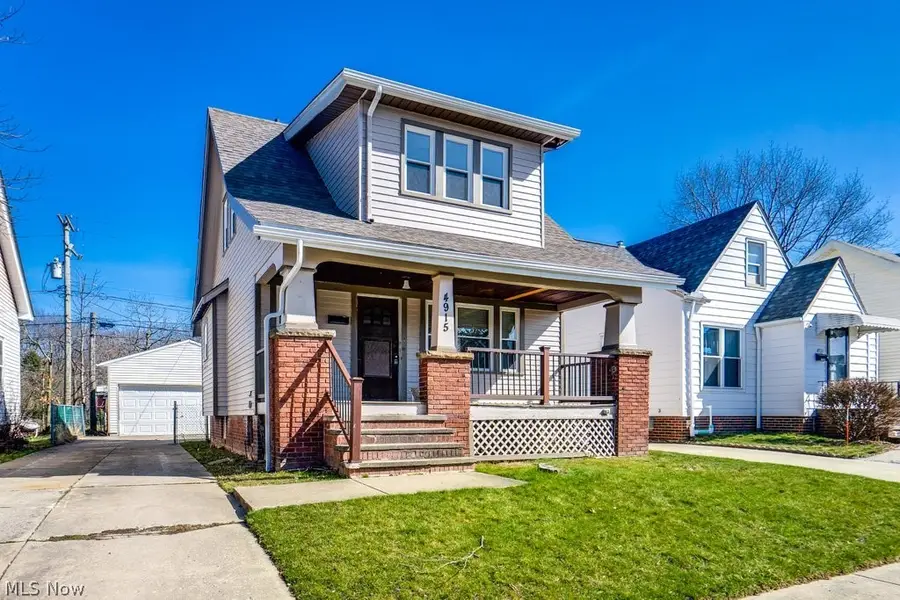 4915 E 111th Street, Garfield Heights, OH 44125 - #2