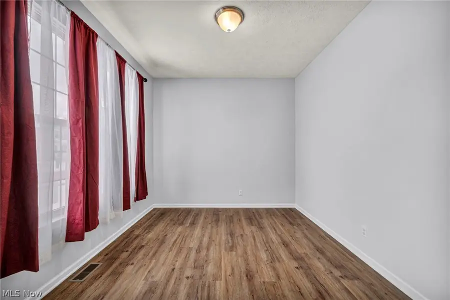 10400 Maryland Street, Aurora, OH 44202 - #2