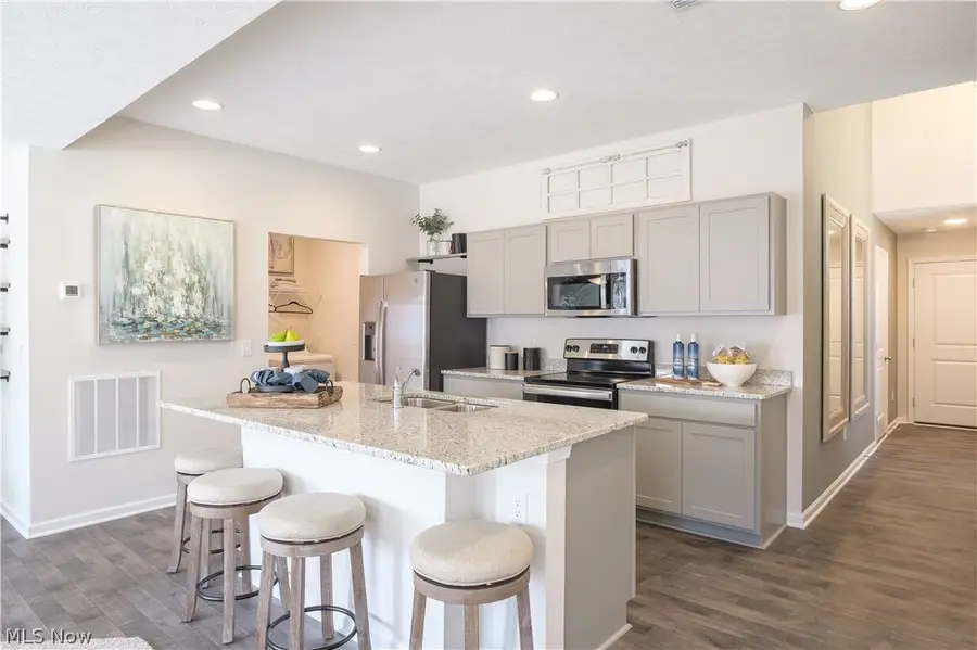 3540 Bushwillow Drive, Green, OH 44685 - #3