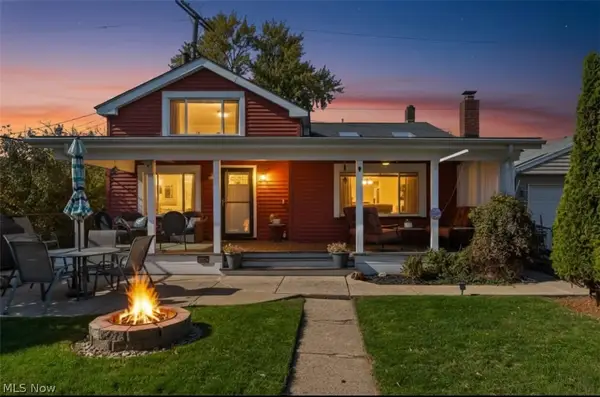 2236 Richland Avenue, Lakewood, OH 44107