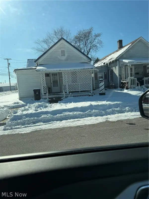 228 Harrison, Zanesville, OH 43701