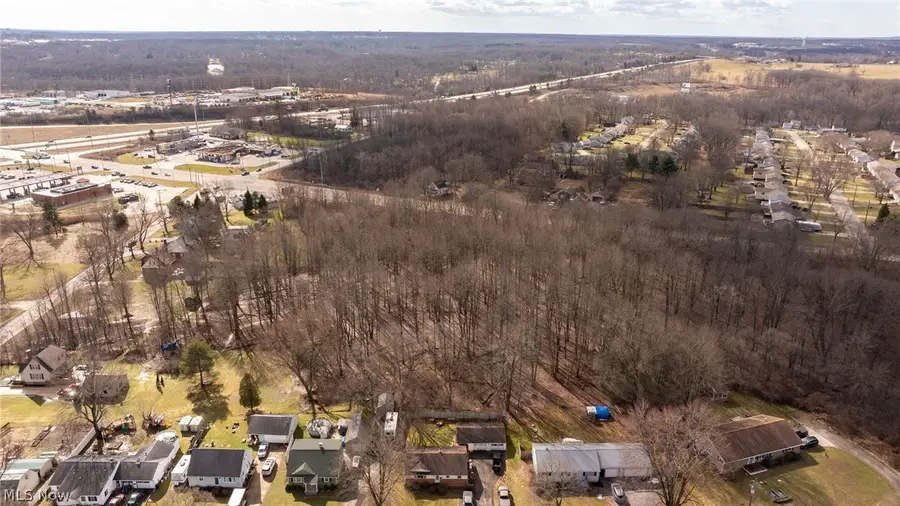 000 Salt Springs Road, Girard, OH 44420 - #3