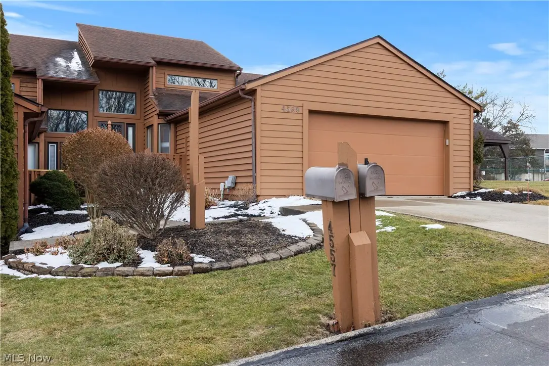 4559 Oakhill Boulevard, Lorain, OH 44053 - #1