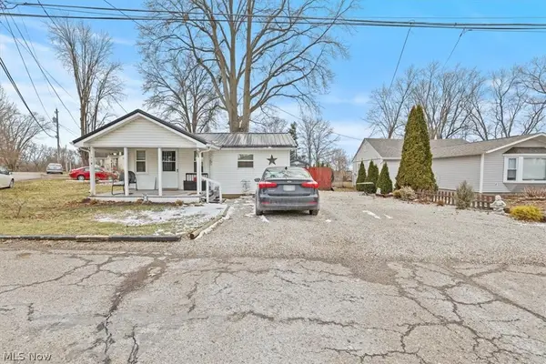 101 W 1st Avenue, Hebron, OH 43025