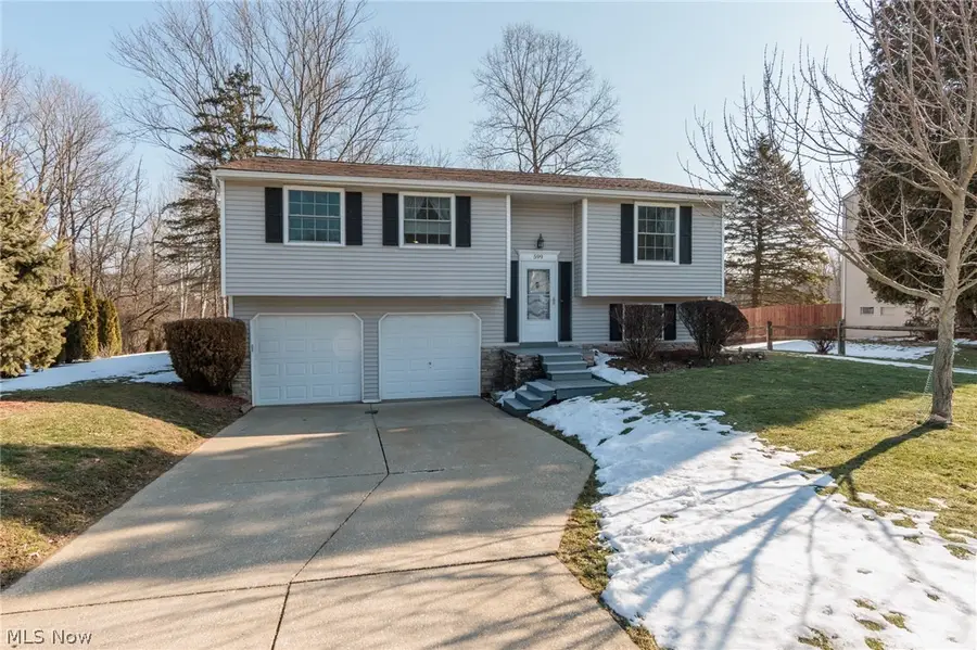 599 Berkshire Drive, Medina, OH 44256 - #2