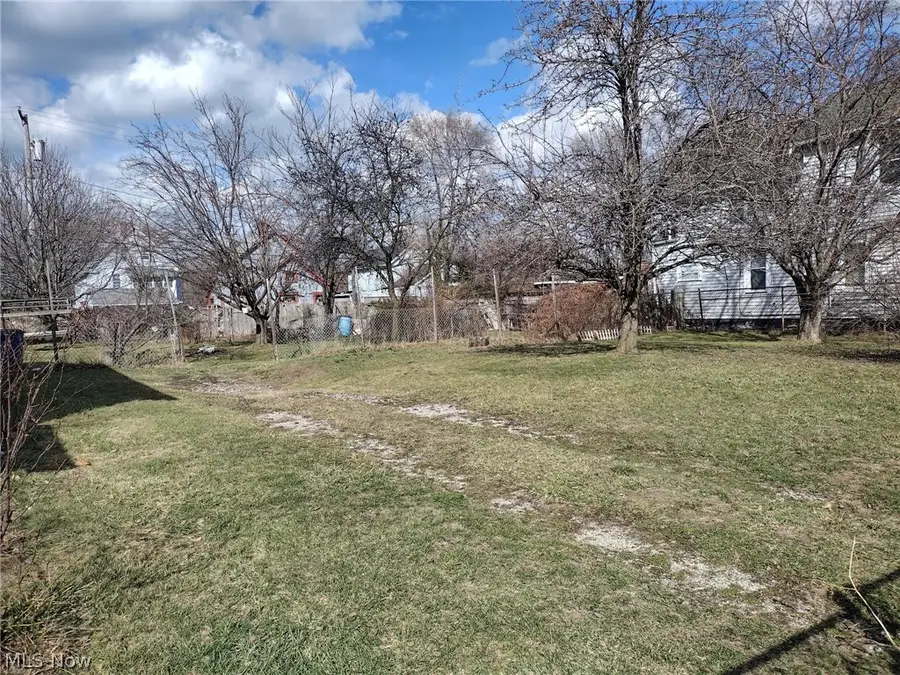 Vega Avenue, Cleveland, OH 44113 - #2