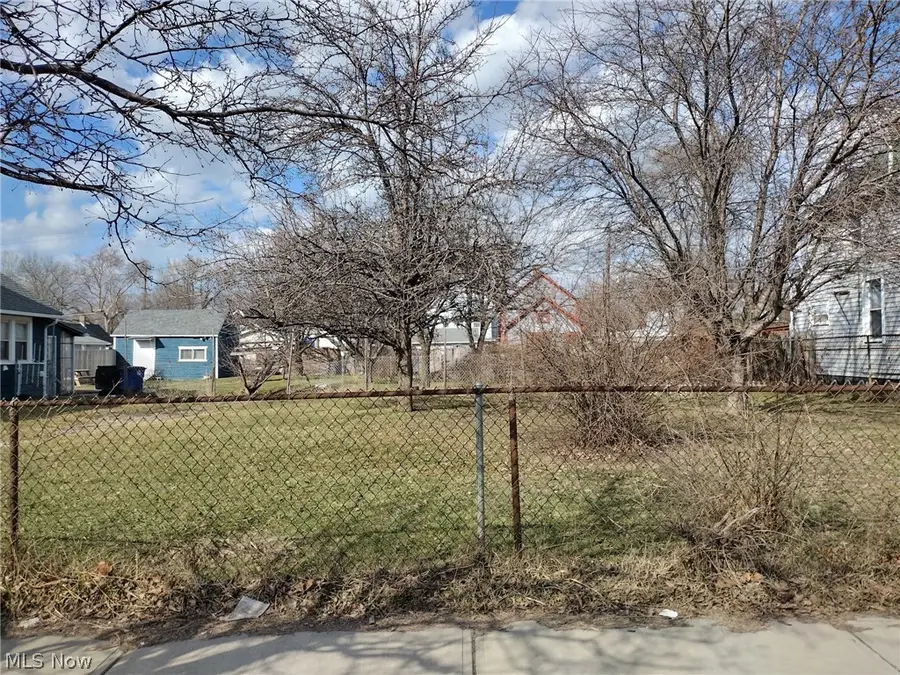 Vega Avenue, Cleveland, OH 44113 - #3