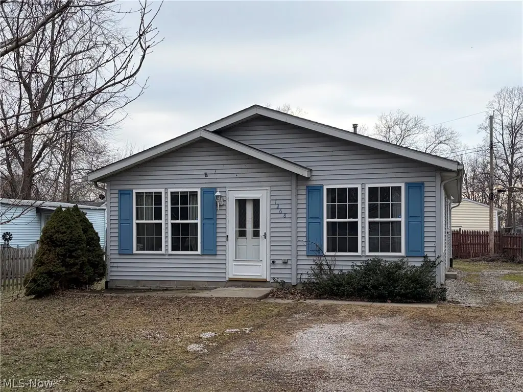 1268 Oxford Drive, Madison, OH 44057 - #1