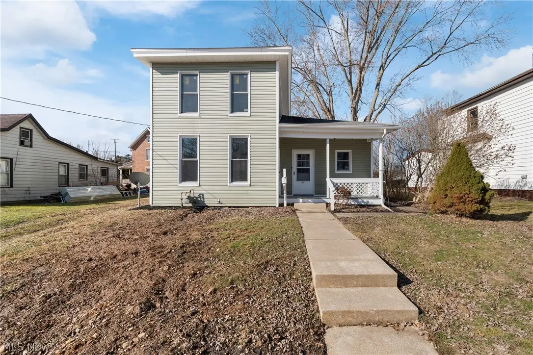 431 5th Sw Street, Massillon, OH 44647 - #1