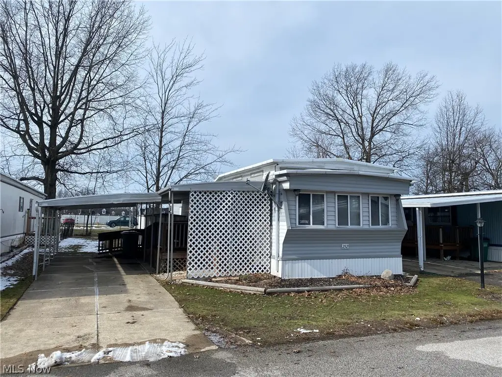 34424 Euclid Avenue #252, Willoughby, OH 44094 - #1