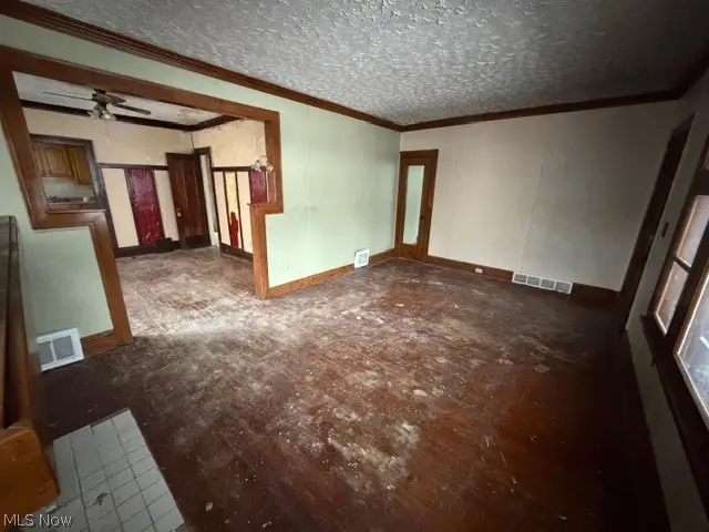 3765 W 138th Street, Cleveland, OH 44111 - #3