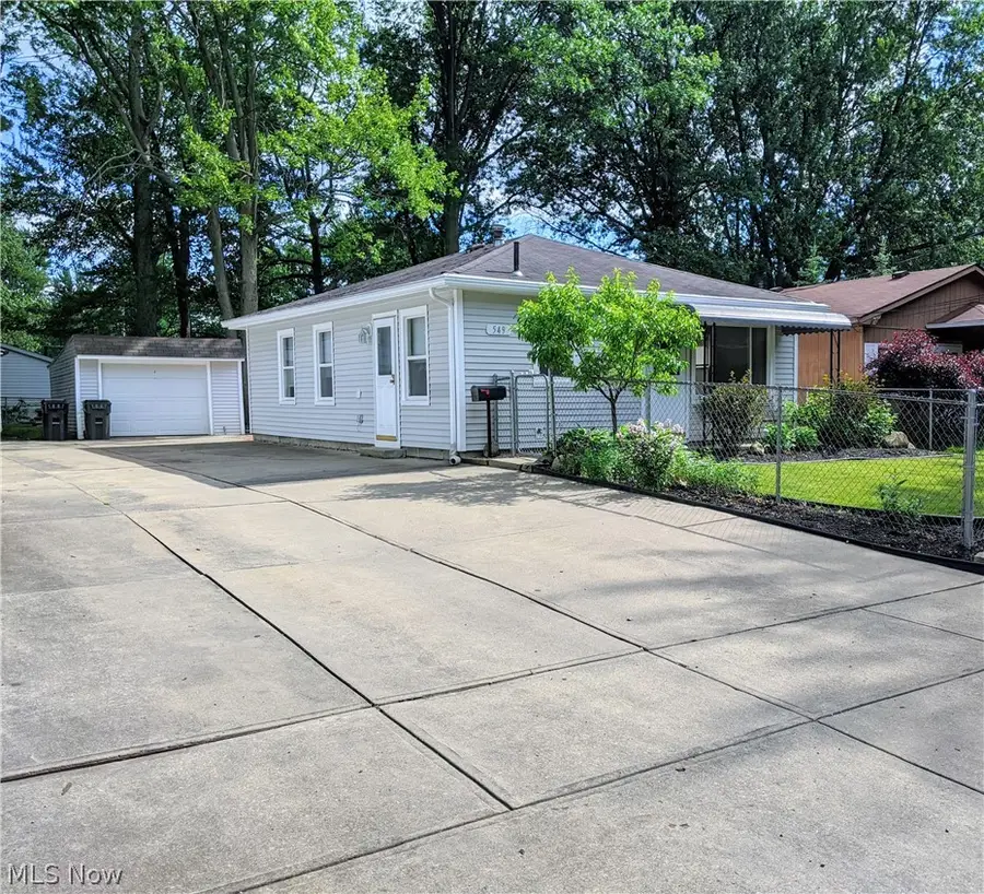 549 Delaware Avenue, Elyria, OH 44035 - #2
